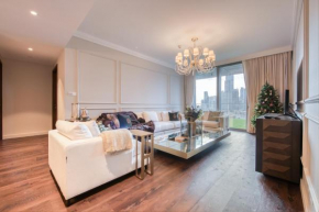 Luxurious 3 Bedroom Apartment in Boulevard Point, Connected to Dubai Mall